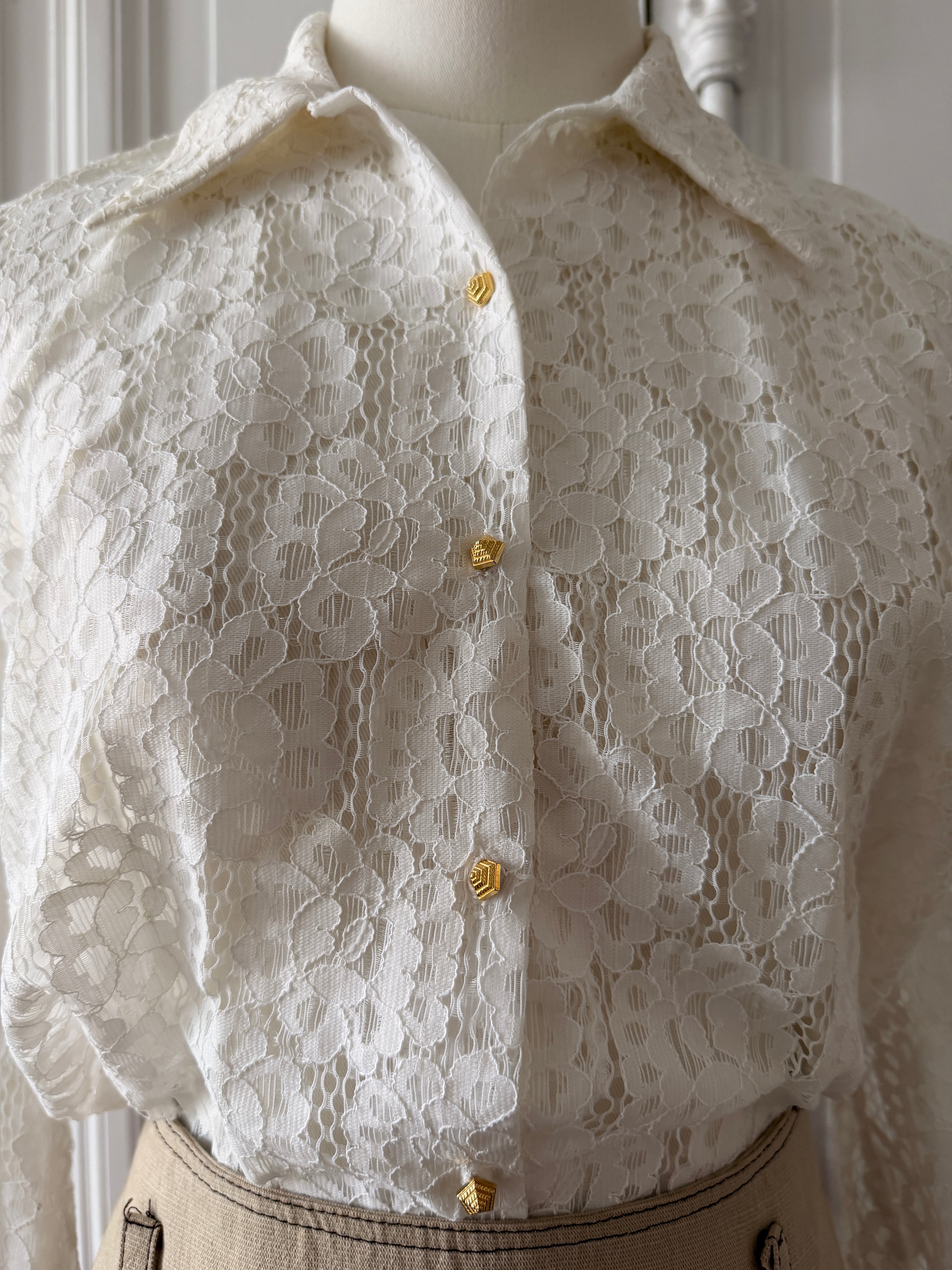 VINTAGE chemisier corsage rétro blanc en dentelle taille 42