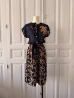VINTAGE Made in France robe bleue marine fleurie taille 1
