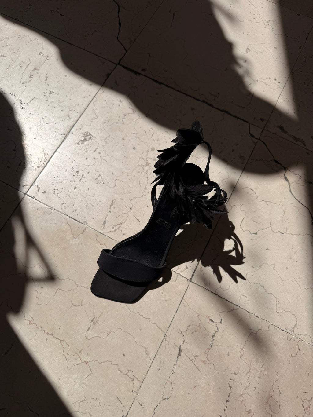 ROBERT CLERGERIE sandales cuir et satin fleurs brodées 38