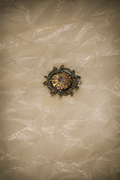 ANCIEN Pendentif doré bronze