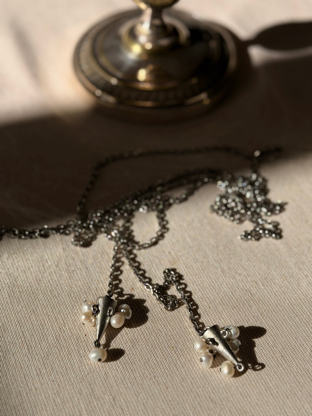 BALENCIAGA- Collier chaine et perles (assorti aux boucles)