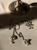 BALENCIAGA- Collier chaine et perles (assorti aux boucles)