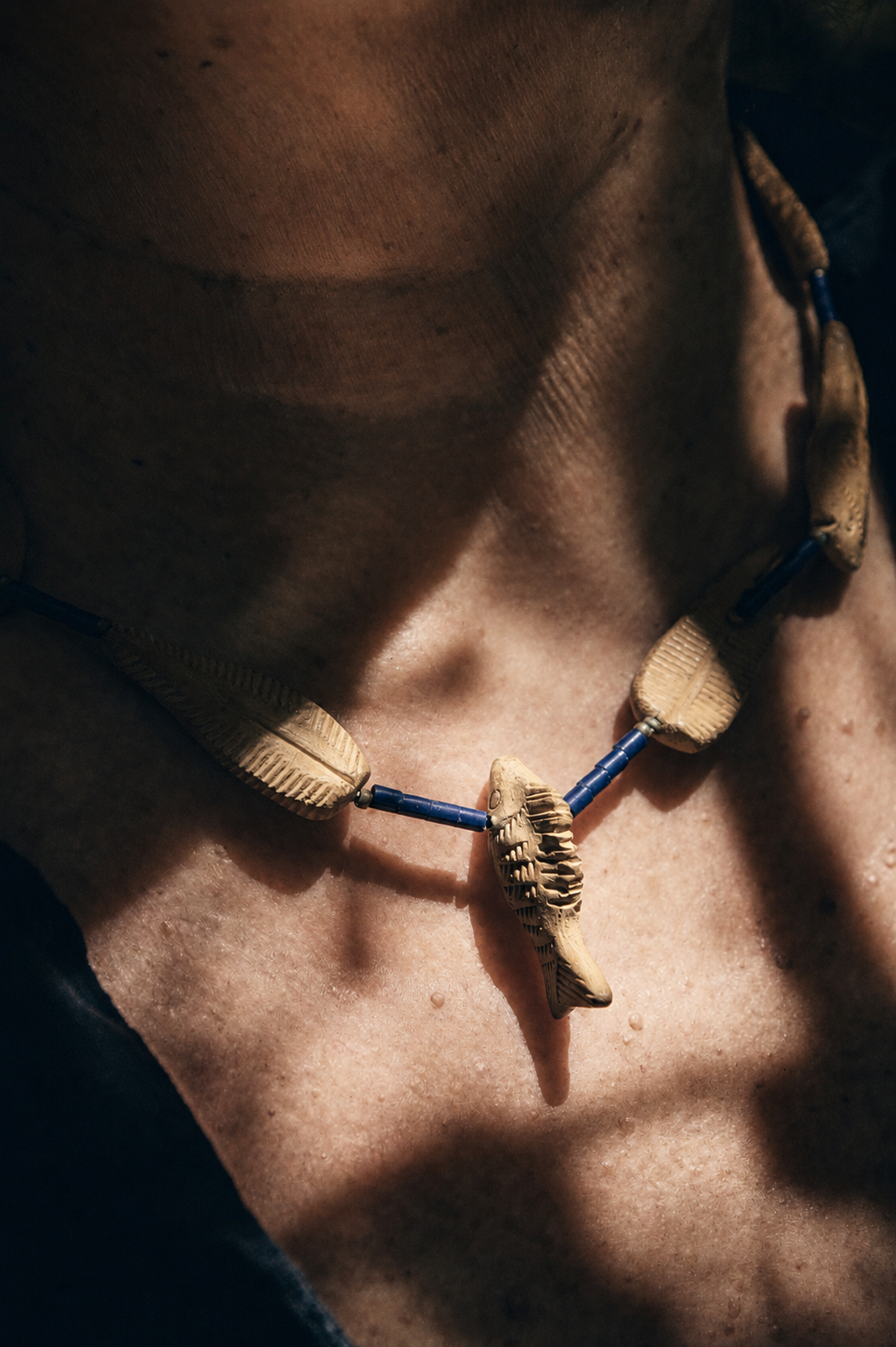 Y2K collier artisanal perles faites main theme aquatique perles bleues naturelles
