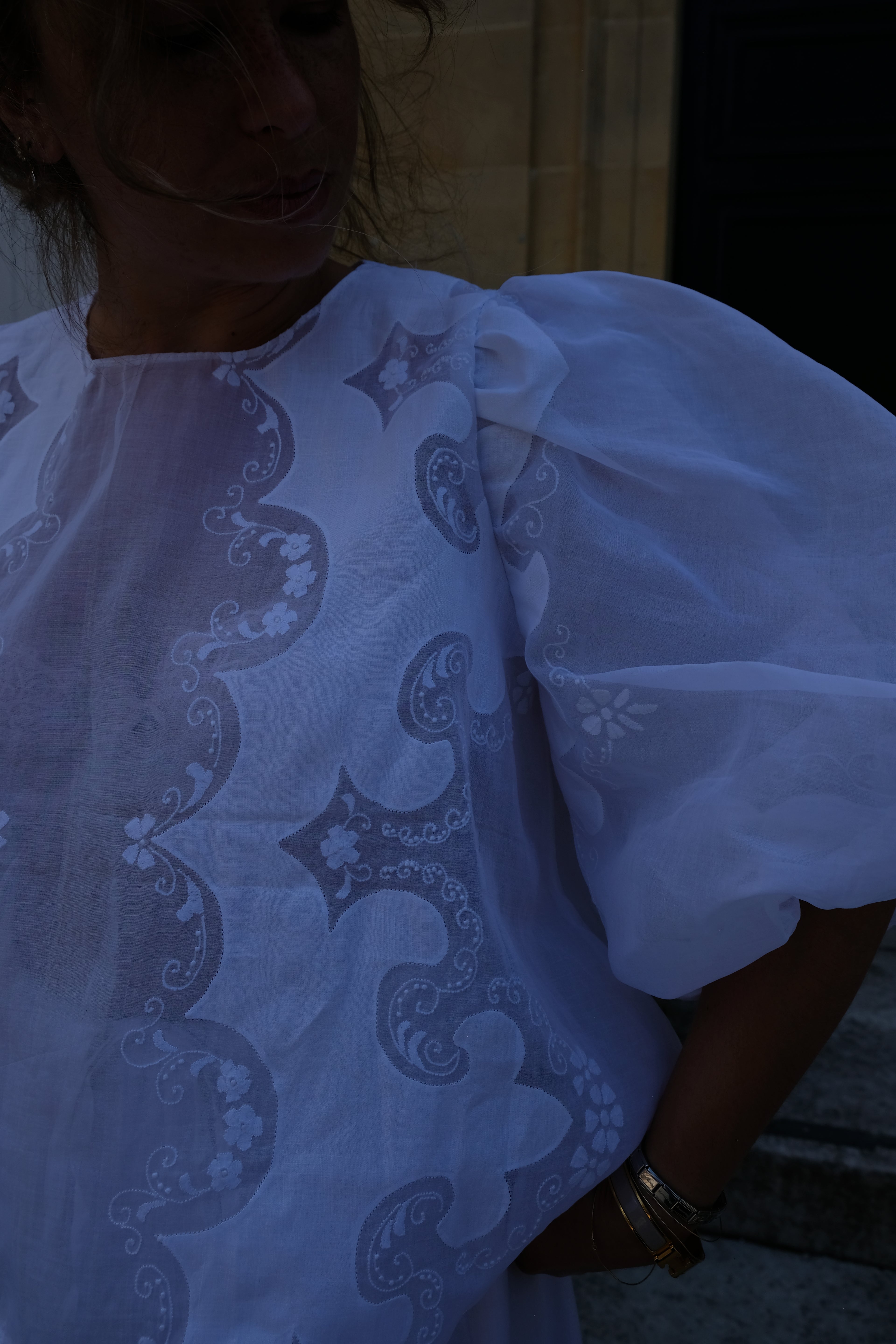 EMMA VERDIER KREMER Blouse Héritage en organza motif devant