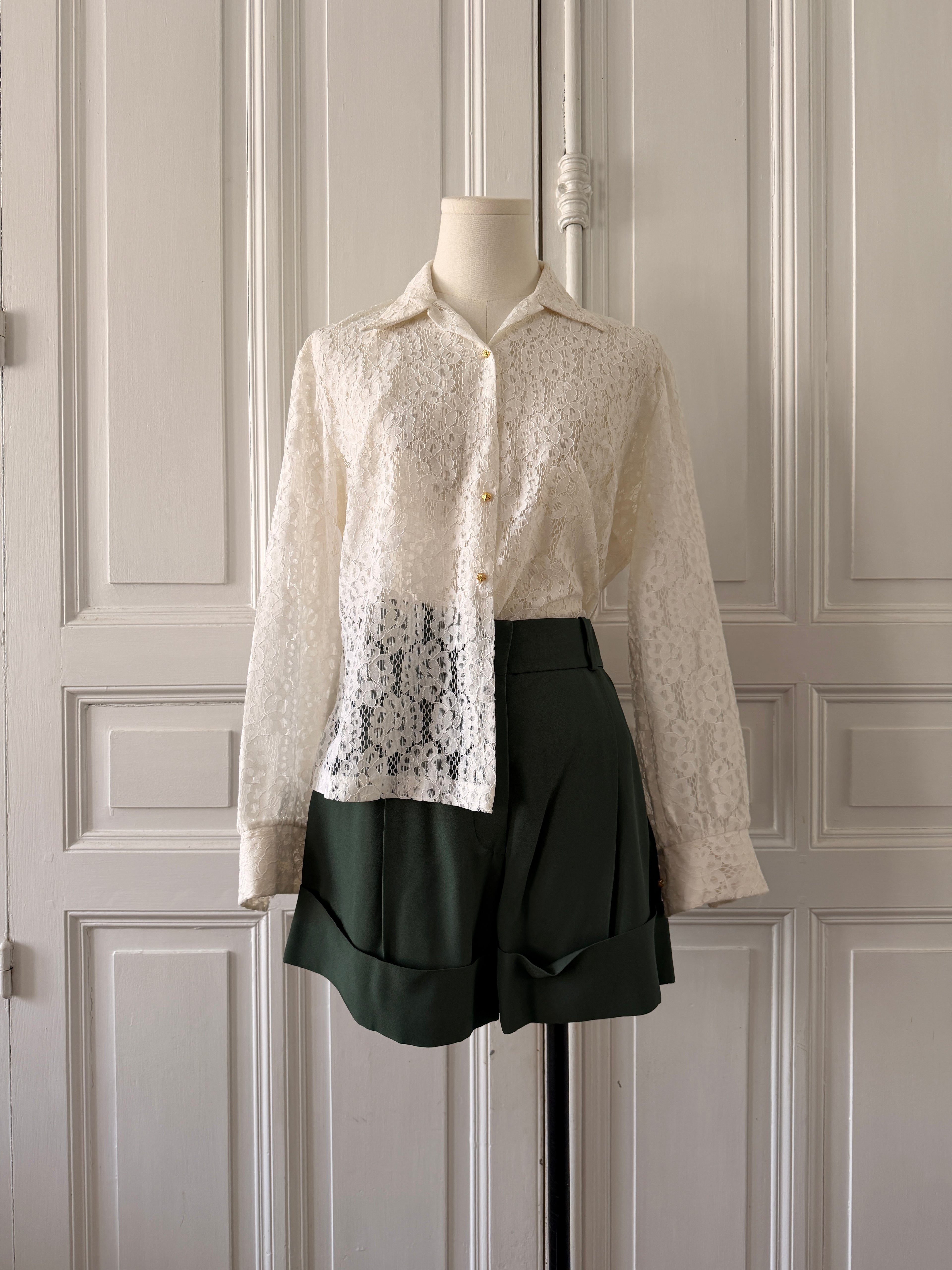 CHLOE Short satin vert sapin taille 38