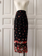 Y2K VINTAGE Jupe portefeuille noire à fleurs rouges