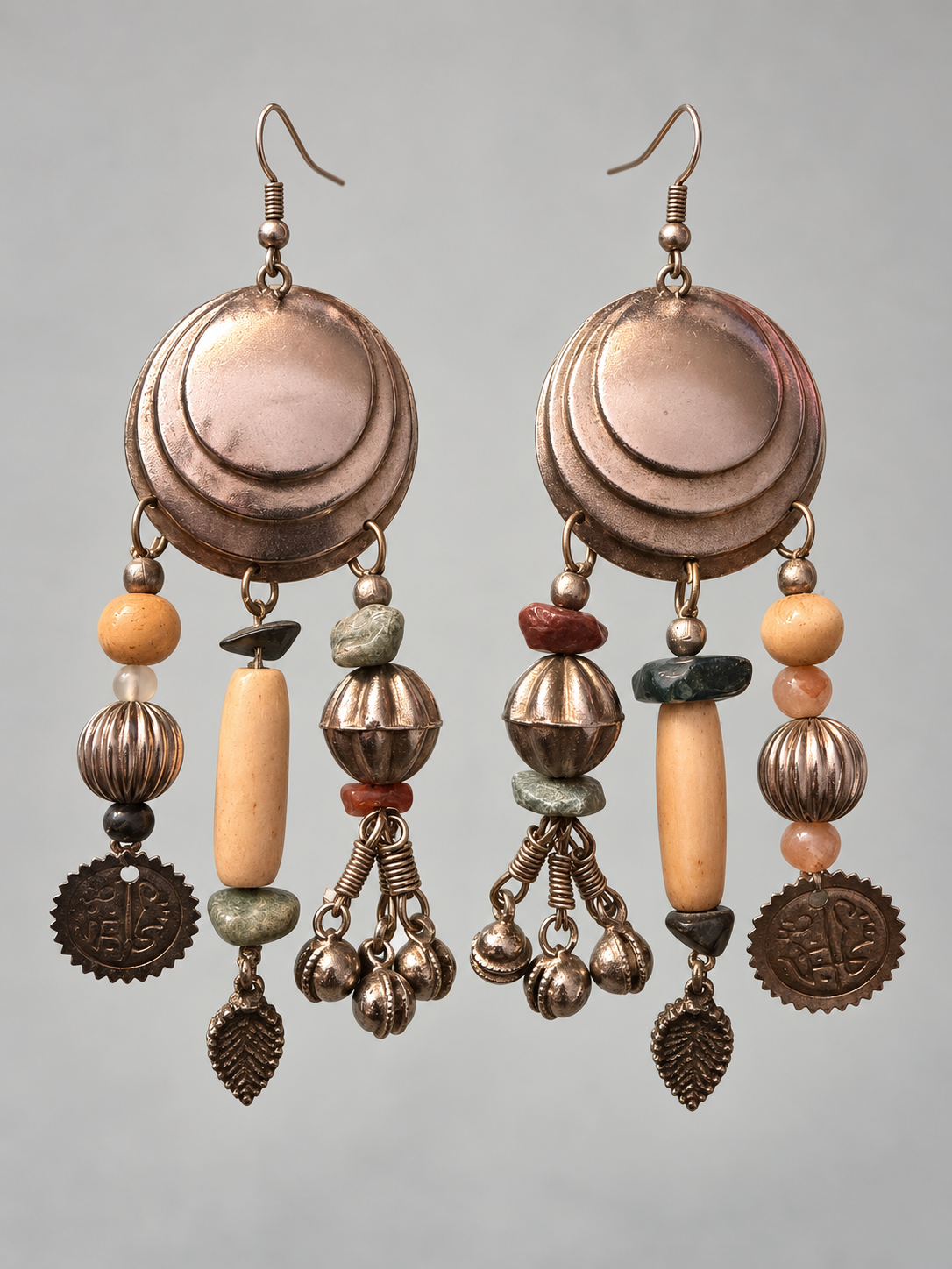 VINTAGE boucle d’oreille métal argenté