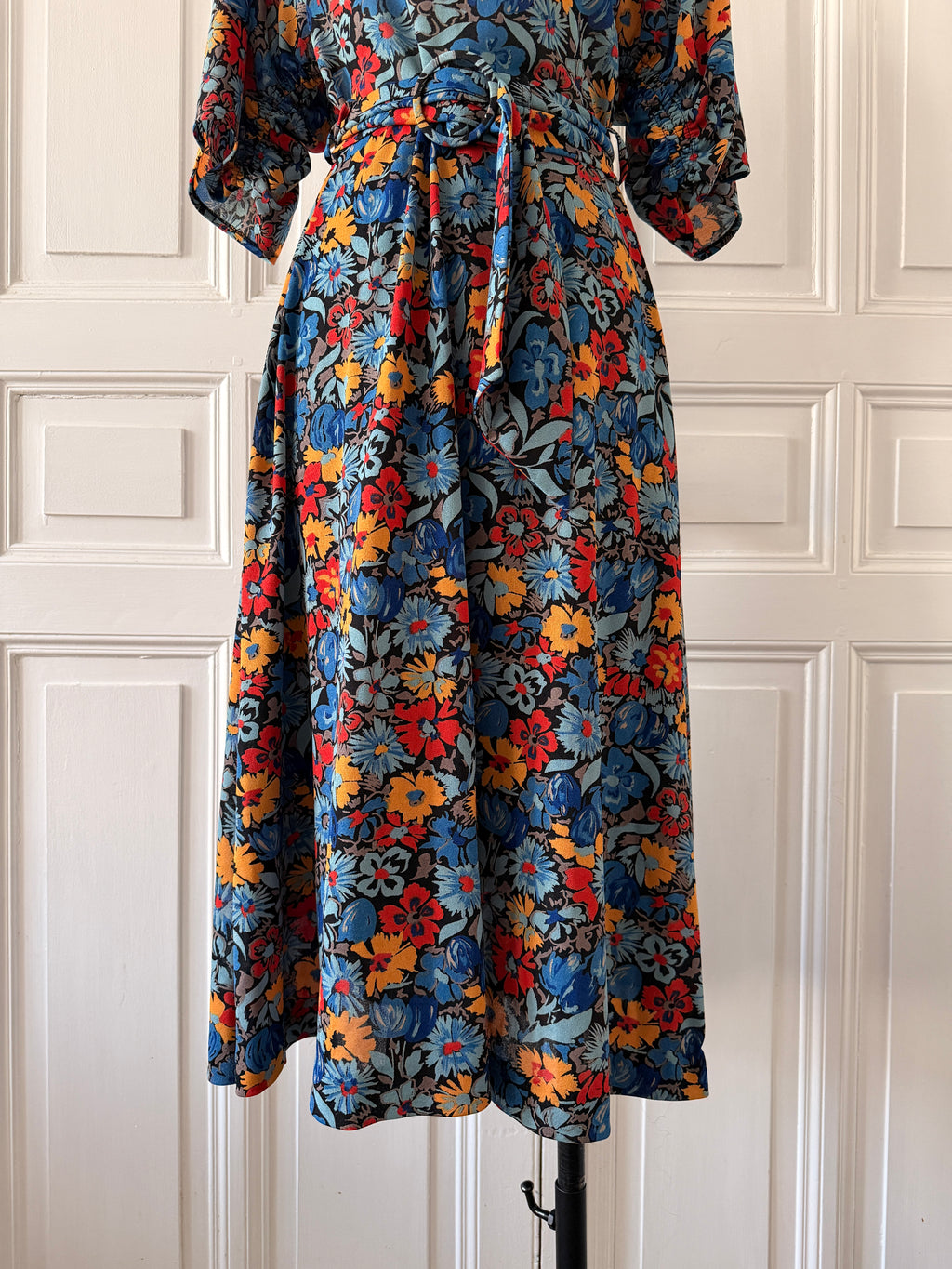 VINTAGE Made in France robe fleurie multicolore taille 1