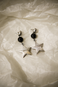 ARGENT Boucle en argent étoile avec perle noire