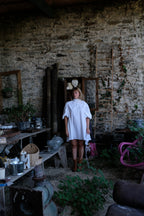 EMMA VERDIER KREMER- Robe mini en coton ancien brodé - Modèle Héritage