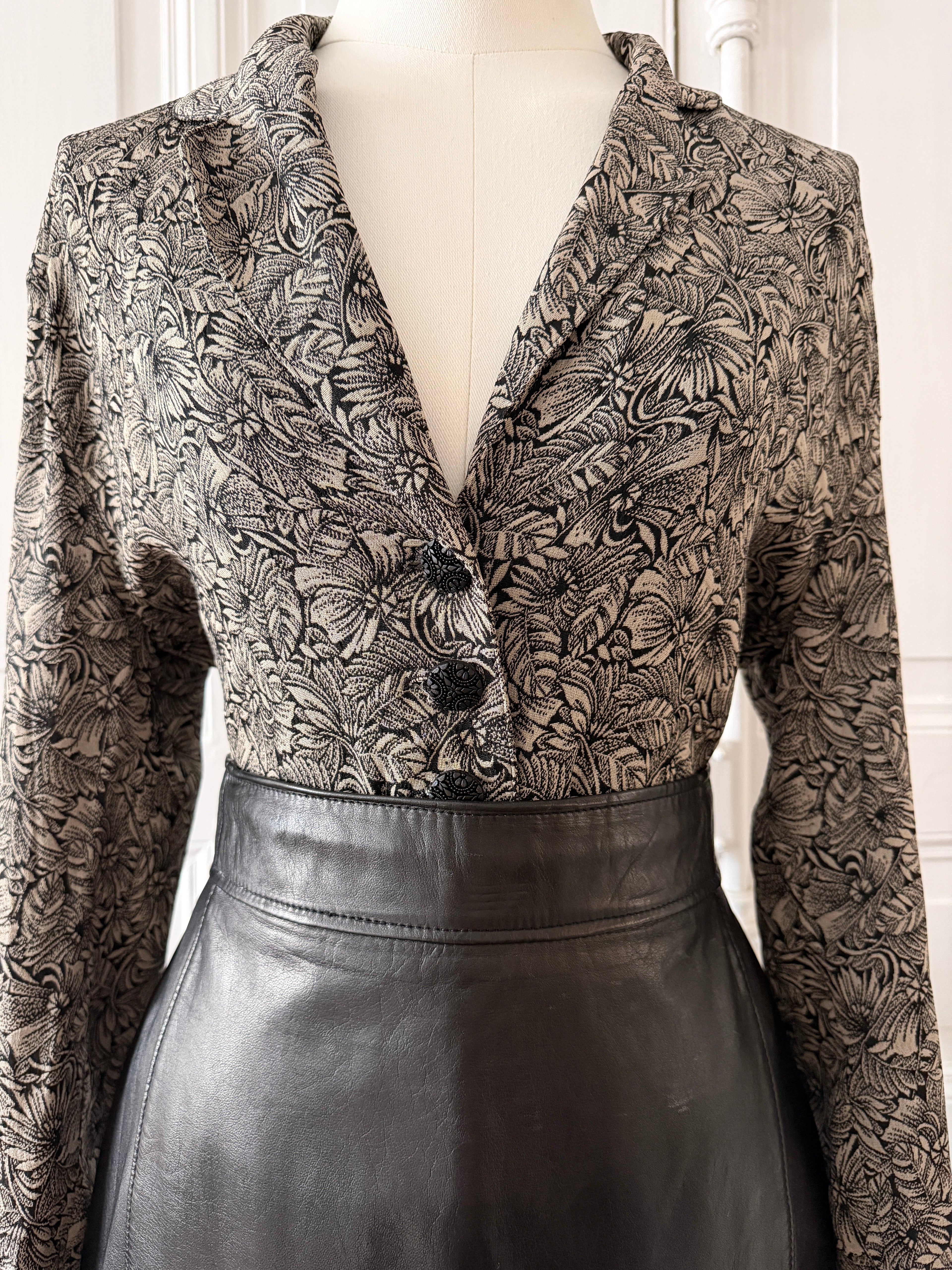 VINTAGE veste tissée légère à fleurs boutons décorés taille 36 38