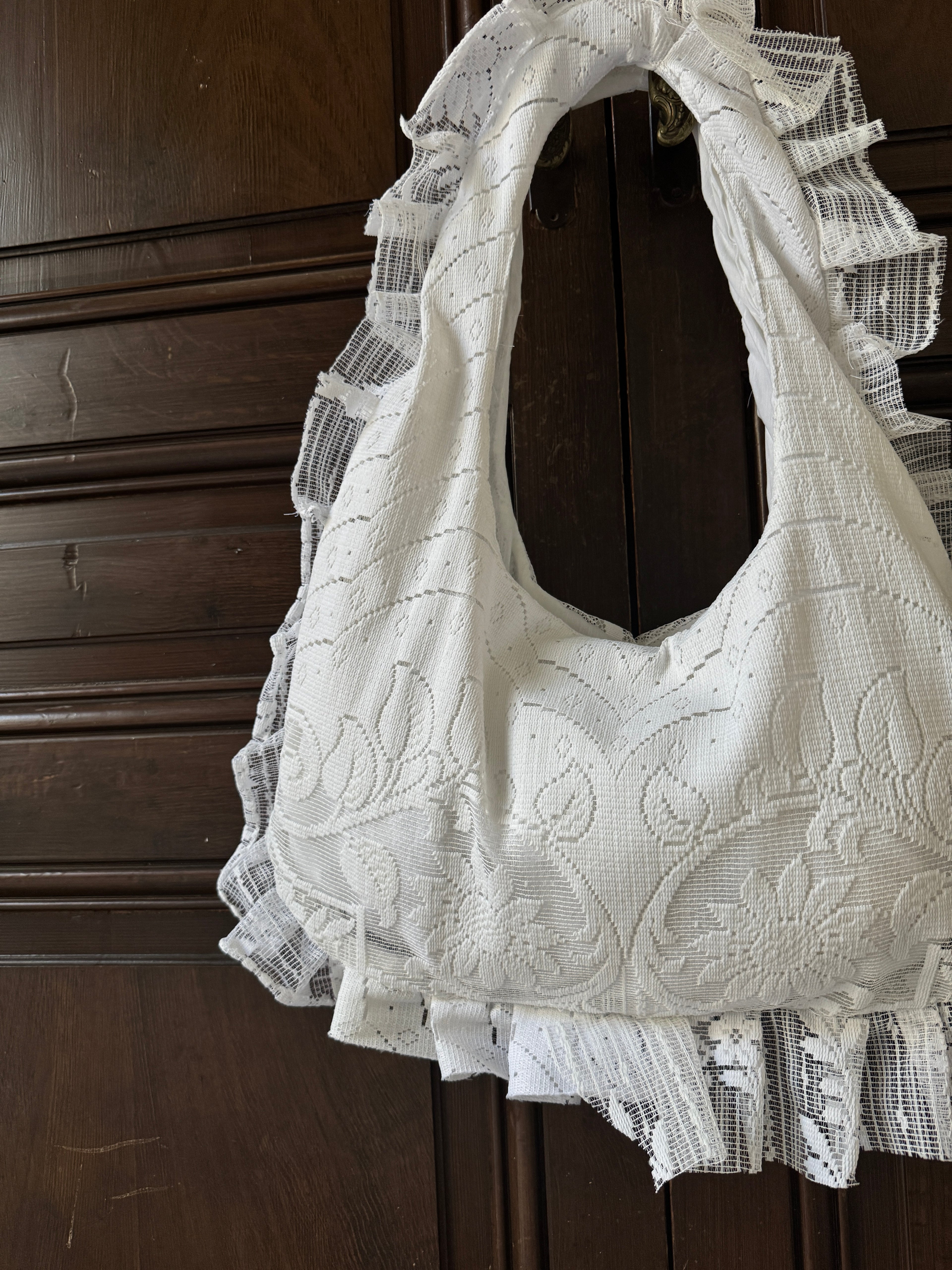 Sac à main Voilage Dentelle Upcyclé- Modèle "Mémoire"- Rond