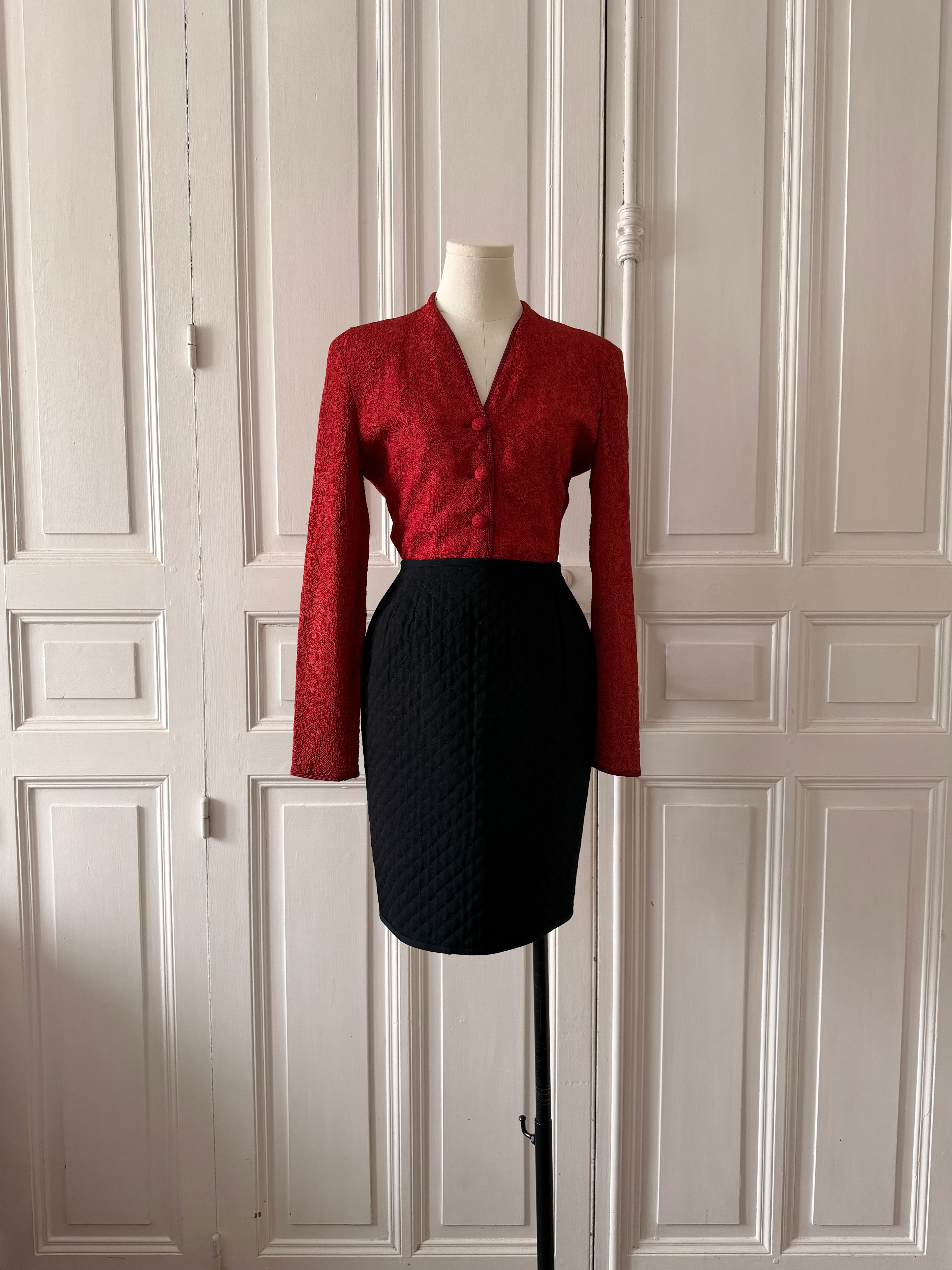 JEAN PAUL GAULTIER jupe noire surpiquée taille 36