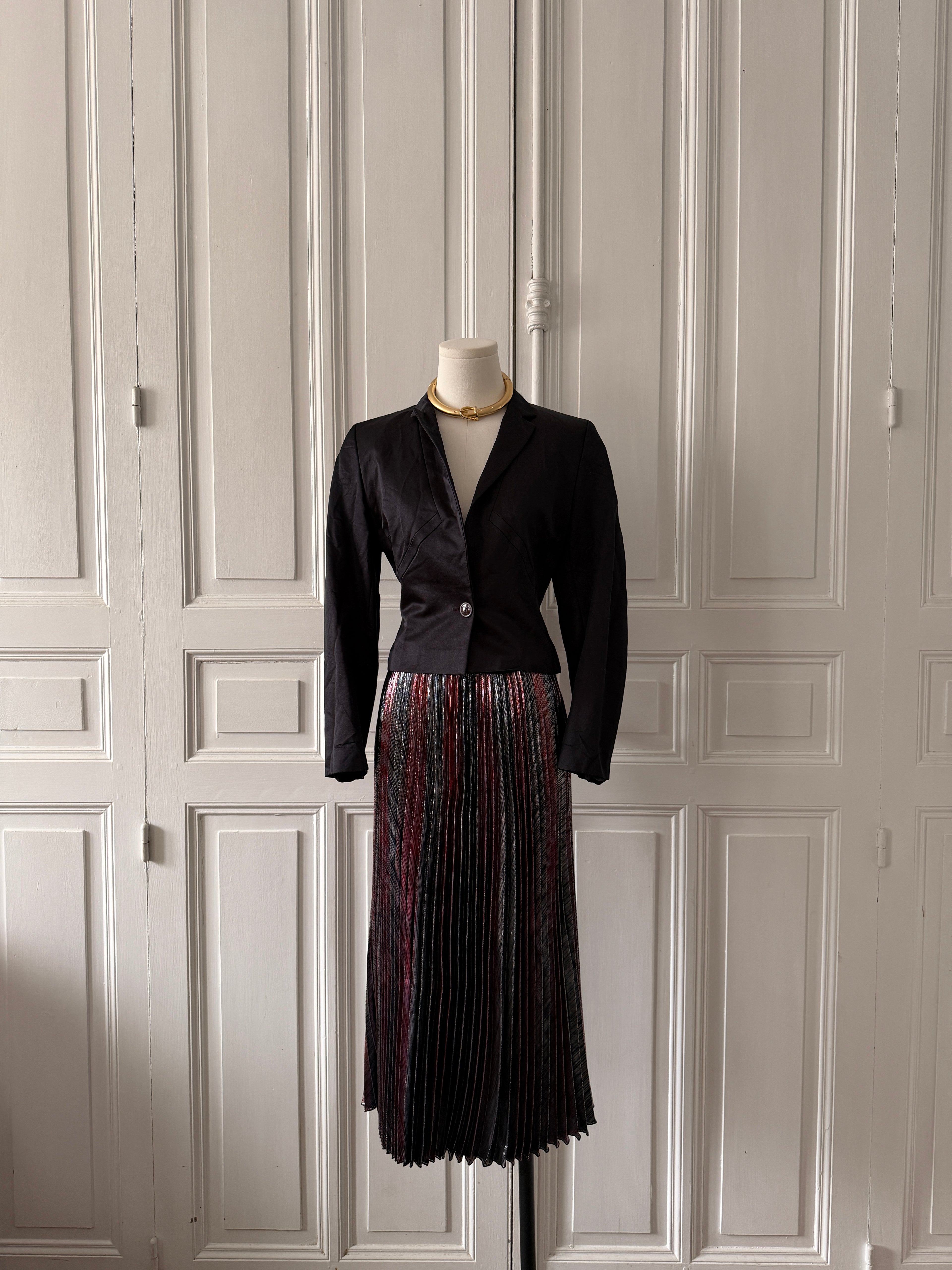 LOUIS FÈRAUD veste en soie noire taille 38
