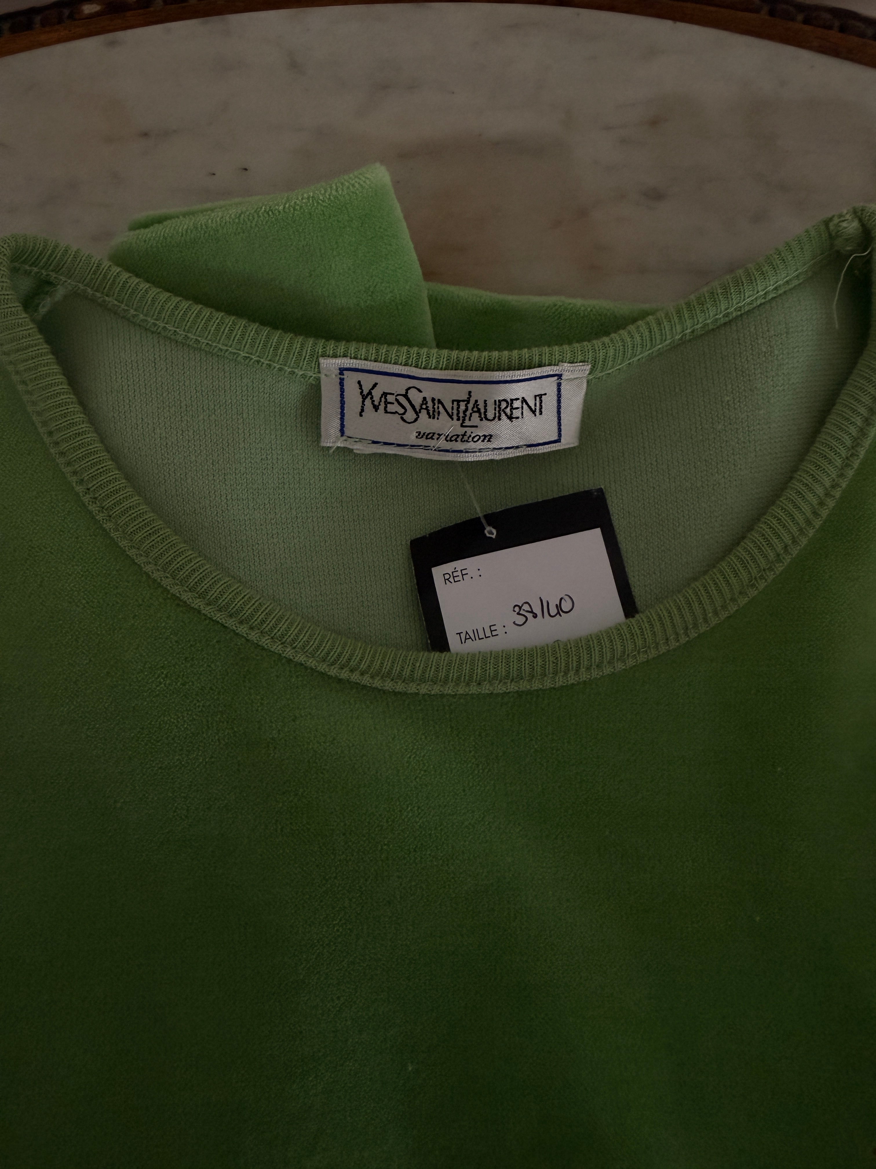 YVES SAINT LAURENT Ensemble top et jupe vert pomme velours brodé taille 38