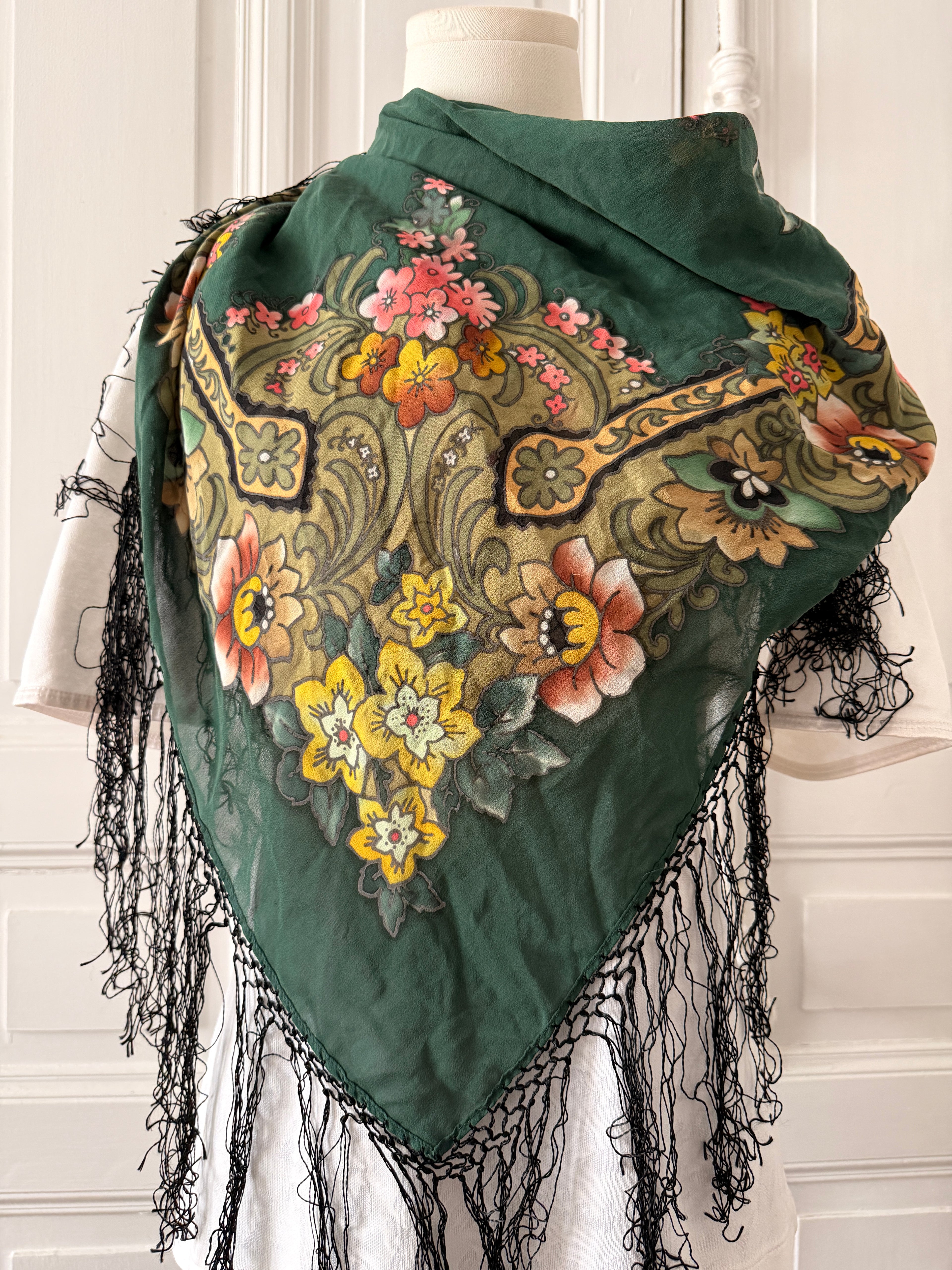 VINTAGE Foulard en soie vintage à fleurs à franges vert jaune rose