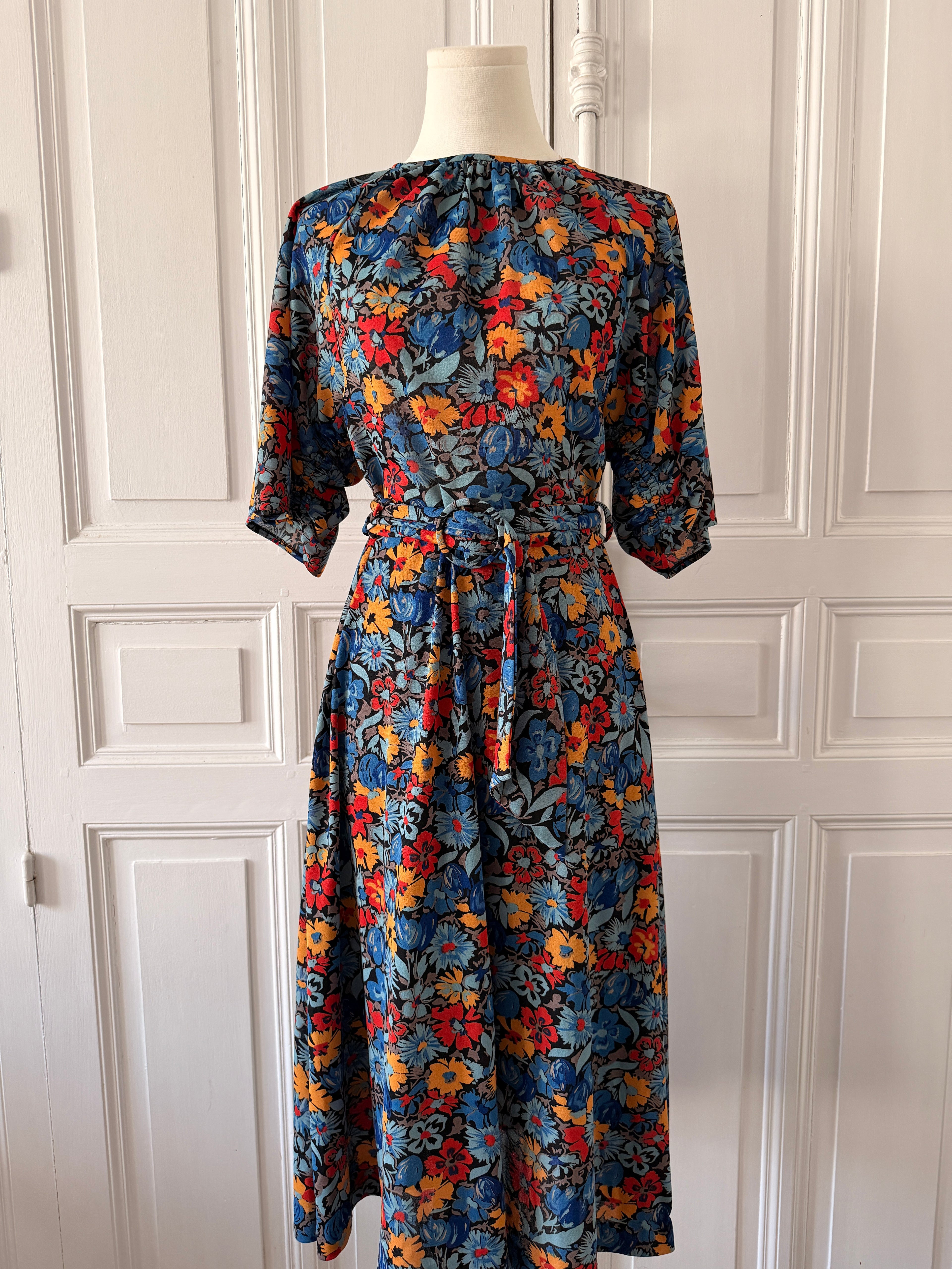 VINTAGE Made in France robe fleurie multicolore taille 1