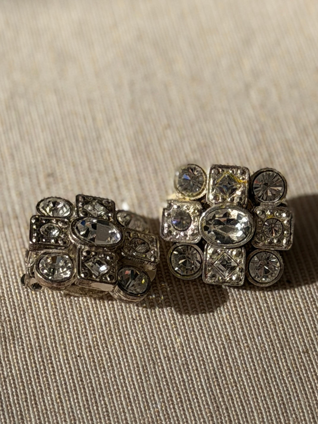 BALENCIAGA Clips argentés strass