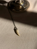 VINTAGE Pendentif dent en nacre année 70