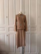 VINTAGE Ensemble veste jupe effet peau de gant velours brodé taille 36