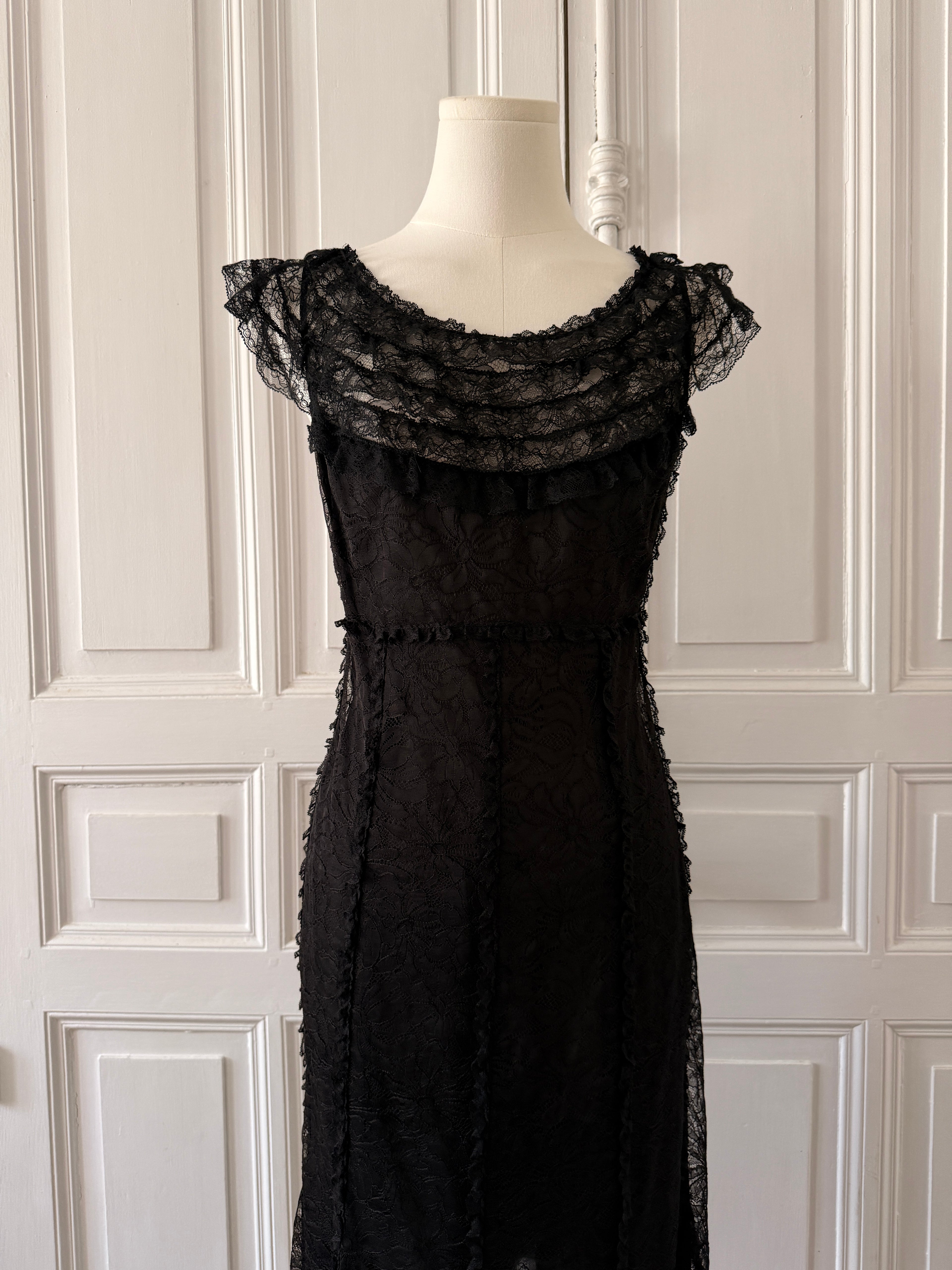 SONIA RYKIEL Robe noire en dentelle taille 38