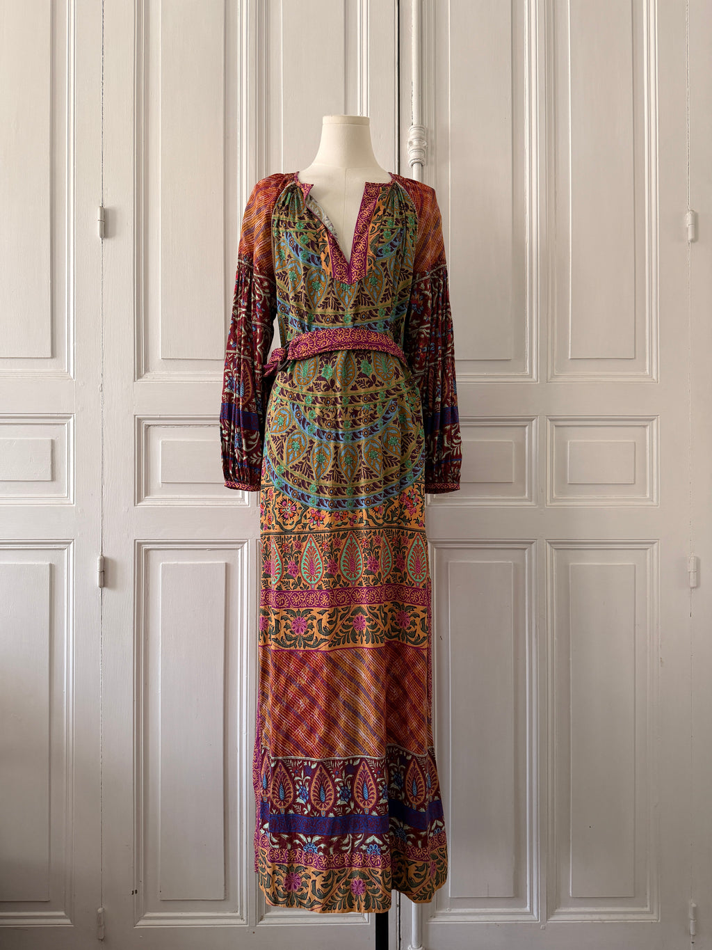 BOTEH Robe manche longue imprimée tissu indien taille 2 ceinture boucle