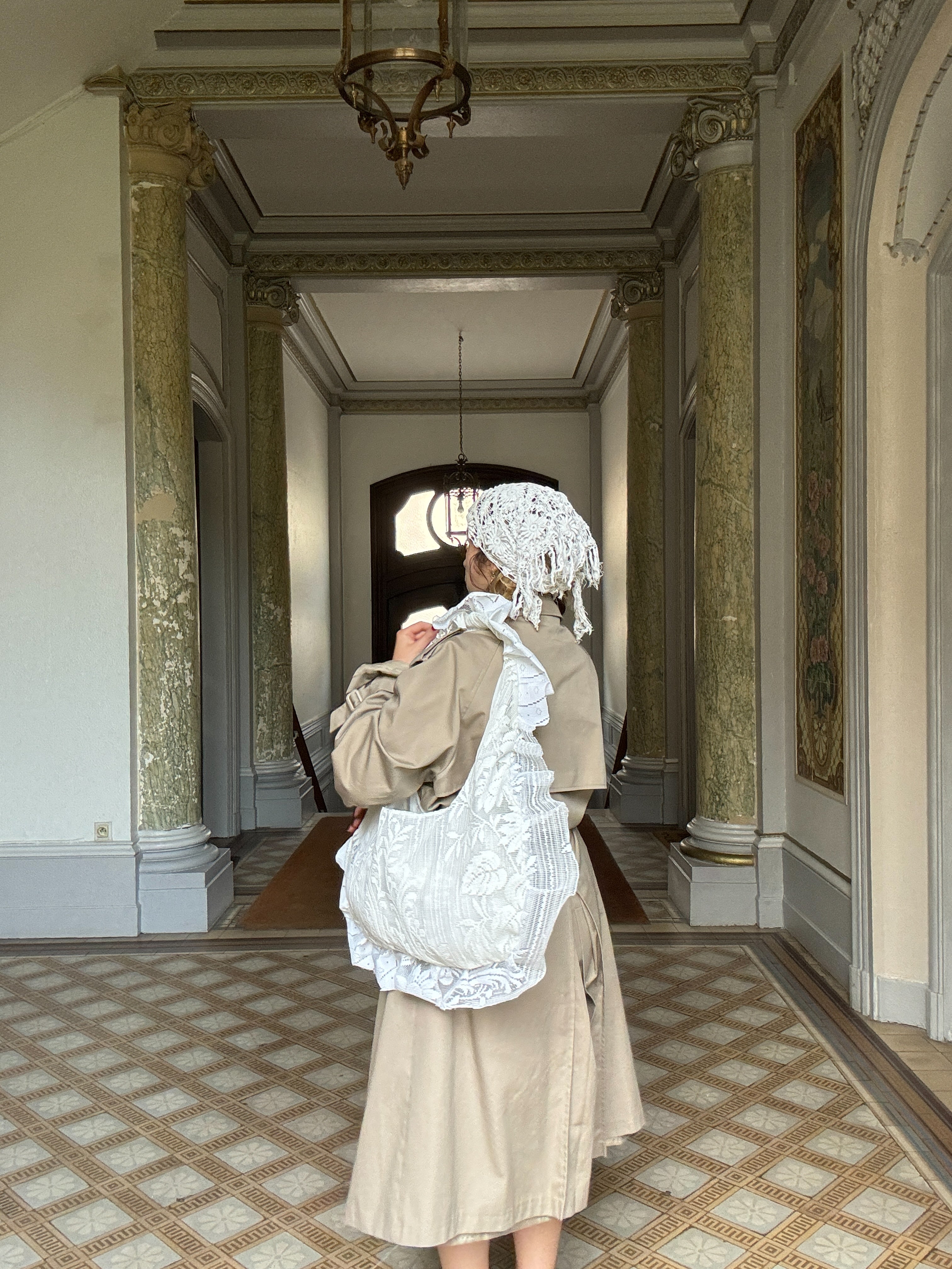 Sac à main voilage dentelle Upcyclé- Modèle "Mémoire" forme Rond