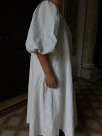 EMMA VERDIER KREMER- Robe maxi en coton ancien brodé- Modèle Héritage