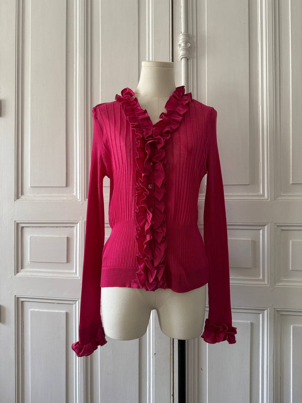 ANNE FONTAINE Cardigan en maille légère fuschia à volants taille 44